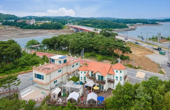 泰安郡1830度假屋