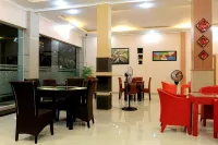 Musdalifah Hotel Resort Hotels in Sumenep