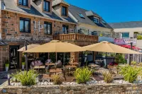 Logis Hôtel du Parc - Beach