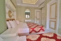 Hotel Queens Land - พร้อมWifi
