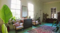 Lotus Garden Hostel Izmir - 2-Star