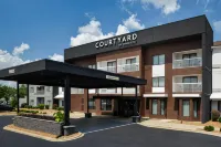 Courtyard Charlotte Matthews Hotels in Matthews