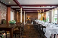 Herberg Het Rechthuis Hotels in Dokkum