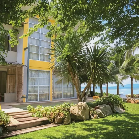 Summer Luxury Beach Resort & Spa