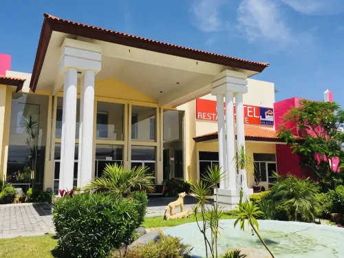 Hotel JS فنادق في Yautepec