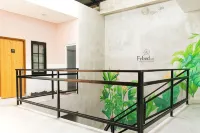 RedDoorz Near Sam Poo Kong 3 Semarang Hotel a West Semarang