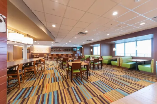 Fairfield Inn & Suites Sidney