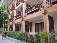 Wind Beach Resort Hotel di Pantai Sairee