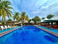 Rumbia Resort Villa Paka - Pools