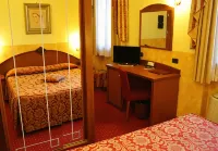 Hotel Majestic Hotels in Opera