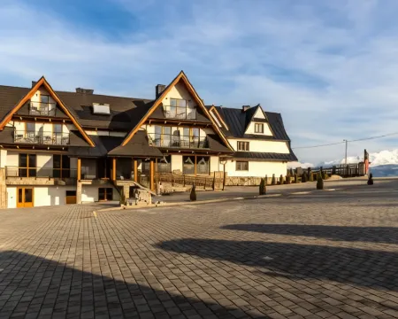Zapotoczny Residence Hotels in Zab