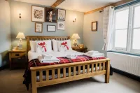 The Corner House Canterbury Hotels near Wickhambreaux Pill Box