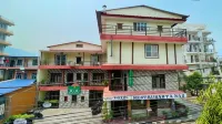 Hotel Juju - Bed and Breakfasts