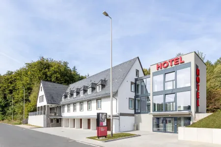 Serways Hotel Reinhardshain Nord Отели в г. Мюкке