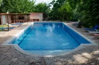 Makis House Hotels in Ormilia
