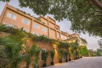 Hotel Lalita Grand Mathura- Vrindavan - Wifi
