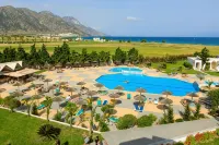 Sovereign Beach Hotel - บ้านพักหลังเล็ก