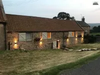 Luxury retreat for 2 couples/ family in spectacular location in North York Moors