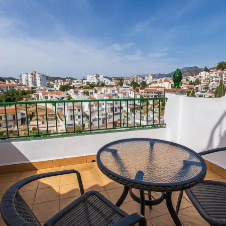 Apartamentos Turisticos José Cruz