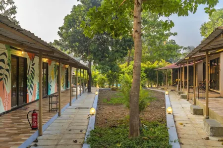 Zostel Kolad Отели в г. Райгад