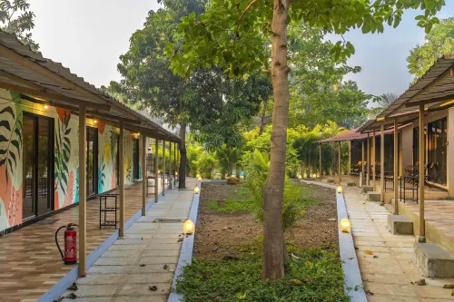 Zostel Kolad Hotels in Zap