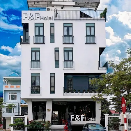 F & F Hotel