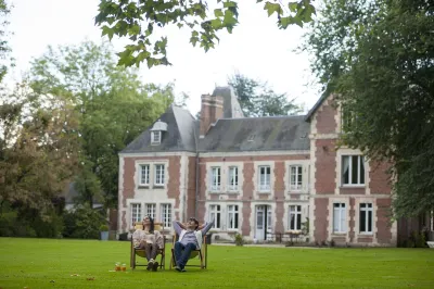 Le Château d'Omiécourt Các khách sạn ở Peronne