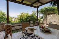 Ilyessa Cottages โรงแรมใน