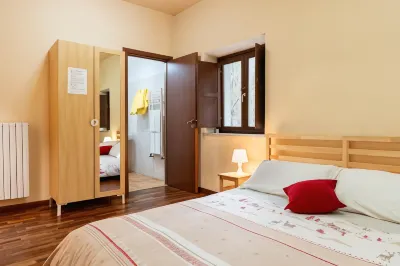Rifugio Giuliano Marini Hotel in zona Convento Padri Riformati PETRALIA