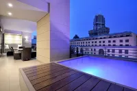 Raphael Suites - 5-Star