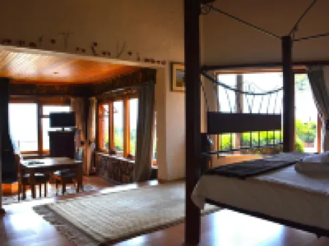 La Montagne Guest Lodge Hotels in Hartbeespoort