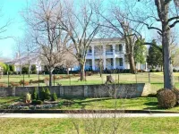 Cabin # 2, Kentucky Lake, Bass Fishing, Camden, Tn, (Nashville 1, Memphis 1.5)