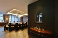 Camphortree Hotel and Resort - breakfast