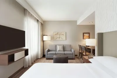 Embassy Suites by Hilton South Jordan Salt Lake City فنادق في South Jordan
