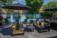 Mount View Hotel & Spa - Pools