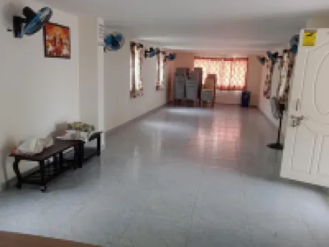 Sri Kamakshi Bhavan