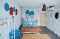Woywoy Paradise - balcony