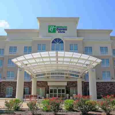 Holiday Inn Express & Suites Bossier City Hotel Exterior