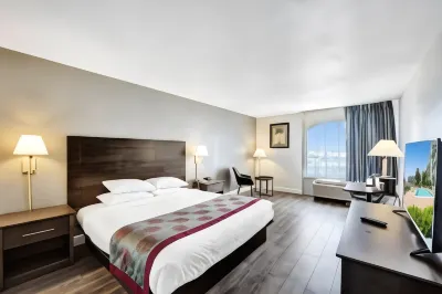 Plaza Hotel Fort Lauderdale Hotels near McNab Food Store