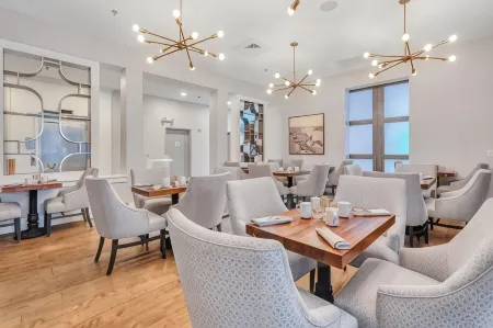 The Bluff Savannah Historic, Tapestry Collection by Hilton Отели в г. Саванна