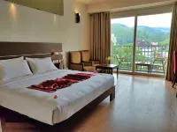 Eastend Munnar