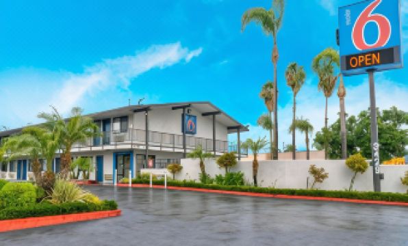 Motel 6 El Monte, CA - Los Angeles