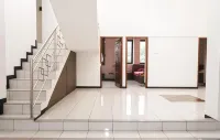 MP Hotel Purwakarta Hotels in Jatiluhur