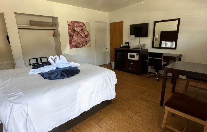 Cambria Palms Motel