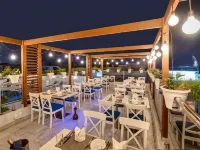 Donatello Hotel Отели рядом с достопримечательностью «Шоссе шейха Зайда»