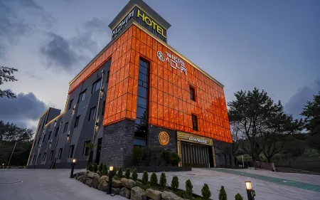 Goseong Luxury Hotel Signature