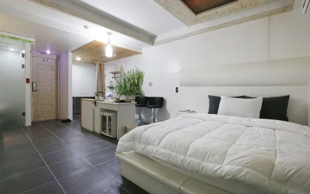 Jincheon the Wizard of Oz Motel