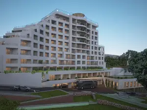 Top 20 4-Star Select Hotels in Funchal