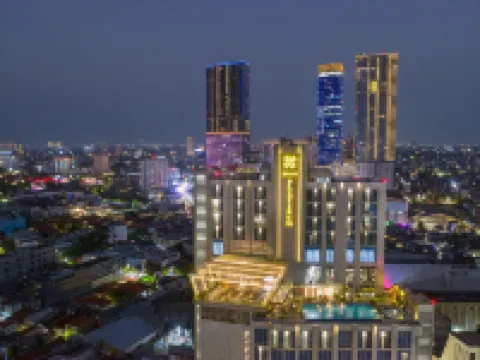 Platinum Hotel Tunjungan Surabaya Hotels in Genteng
