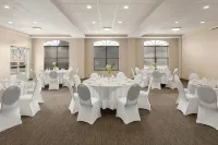 Country Inn & Suites by Radisson, Port Canaveral, FL